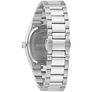 Uhr mit Metallarmband, Detailaufnahme, silberfarben, Präzision, Saphirglas, Bulova