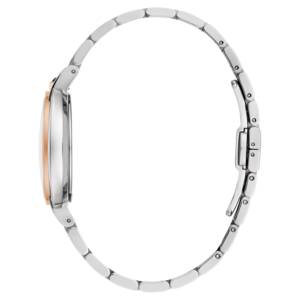 Uhr mit silbernem Armband, Seitenansicht, Detailaufnahme, elegantes Design, Accessoire