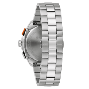 Uhr mit Metallarmband, Detailaufnahme, silberfarben, Wasserdicht, 100m, Saphirglas