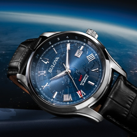 Bulova Uhr mit Weltkarte, blaues Zifferblatt, Lederarmband, Datum, GMT, Automatik