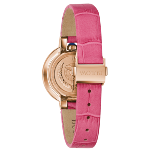Rosa Uhr mit rosafarbenem Armband, Bulova-Logo, Detailaufnahme, Nahaufnahme