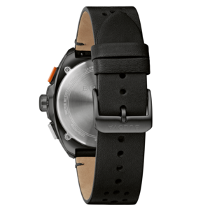 Schwarze Uhr mit Lederarmband und Bulova-Logo, Detailaufnahme, Nahaufnahme