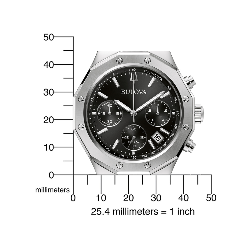 Uhr mit Tachymeter und Bulova-Logo, mit Millimeter-Skala zur Größenbestimmung.